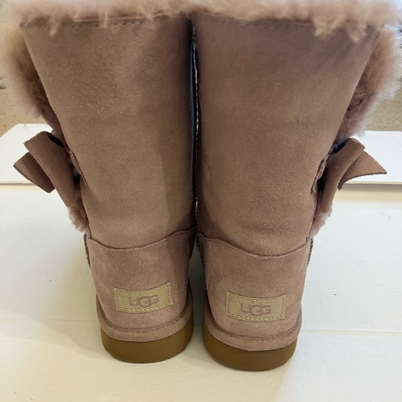 Ugg Daelynn Boot Grayish Purple Size 7 Lateral Bows - Picture 5 of 10